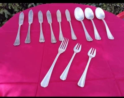 JUEGO DE CUBIERTOS CHAPADOS EN PLATA VINTAGE CHRISTOFLE FRANCIA 12 PIEZAS FIRMADAS ORIGINALES Foto 1 de 4