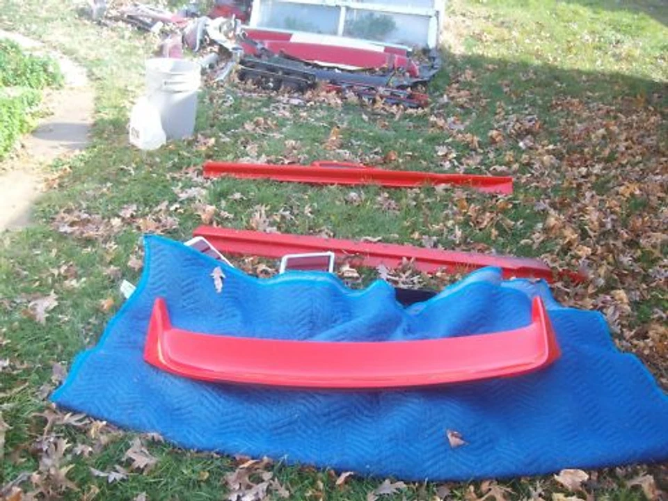 Ford Mustang 1999 2000 2001 alerón OEM rendimiento rojo YR33 6341602 AA W Foto 1 de 1