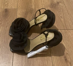 Womens Flower Detail shoes size 6 black - Picture 1 of 9