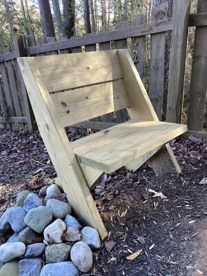 Silla de madera hecha a mano Foto 1 de 3