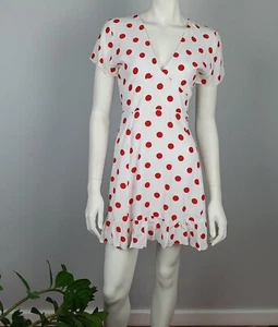 Vestido corto Isabelle Quinn talla 10 cintura imperio mangas gorra cuello en V rojo lunares - Imagen 1 de 12