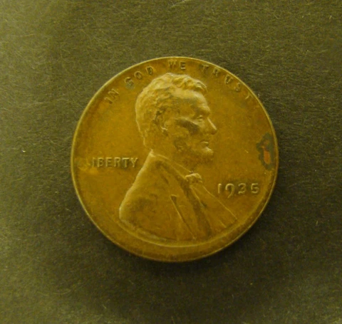 1935 OFF CENTER WHEAT PENNY  Nice Early LINCOLN CENT Error - Full Date Cover