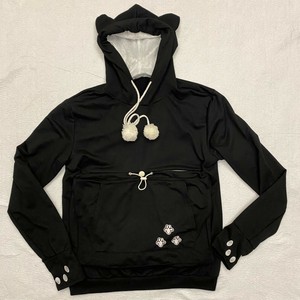 cat wearing moletom com capuz