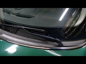 2014-2020 MINI Cooper HT Left Wiper Arm 1611476 - Picture 1 of 11
