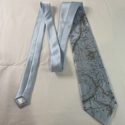 Corbata de aguas escandinavas, tabla batimétrica contorno mapa corbata CYBEROPTIX EE. UU. Foto 1 de 4