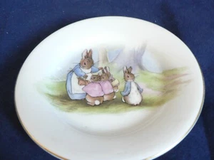 RARE 1920s GRIMWADES BEATRIX POTTER PETER RABBIT SMALL PLATE - Picture 1 of 3