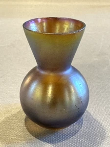 Antique 2.5" Petite Aurene Glass Vase - Picture 1 of 8