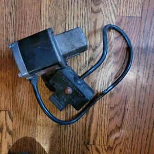 Genuine Tecumseh Starter Motor 37657 - Picture 1 of 4