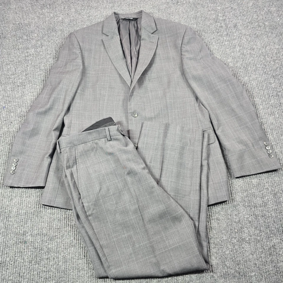 Traje Jos A Bank Signature Para Hombres 44R 38 Cintura Gris Ventana Lana Ajuste A Medida Foto 1 de 4