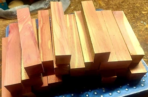 40 EASTERN RED CEDAR LONG PEN BLANKS SPINDLES 1" X 1" X 6" - Picture 1 of 1