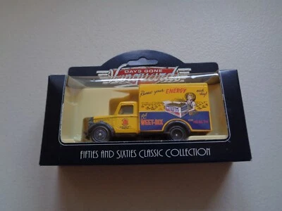 DAYS GONE VANGURDS Die cast 1950 bedford Van 1990s New in used box - Image 1 of 4