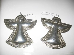 2 adornos de ángel de Navidad de metal plateado 6 x 5 - Imagen 1 de 1