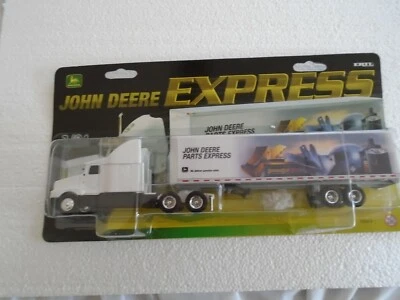 Remolque tractor ERTL JOHN DEERE PARTS EXPRESS ESCALA 1:64 FUNDIDO A PRESIÓN CON FECHA 2000 Foto 1 de 4
