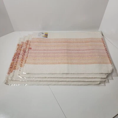 Conjunto de 4 Novos Tapetes Fiesta Tableware Company Marblehead 18" X 13" Cat#JK - Imagem 1 de 4