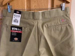 Dickies 874 Original Fit Straight Leg Trousers 36/32 KHAKI BNWT - Picture 1 of 12