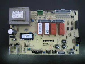 VAILLANT 2415613 HERMAN H052003225 BALTUR 26915 SCHEDA ELETTRONICA - Foto 1 di 2