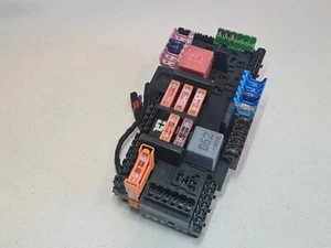 ⭐⭐ Original Mercedes-Benz E-Class W213 S213 Rear Fuse Box A2139068801 - Picture 1 of 8
