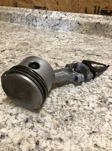 OEM Briggs und Stratton 170434 Kolben und Pleuel - Bild 1 von 6