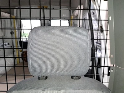 Lh 司机侧前头枕 2013 Transit Connect Sku#4203965 — 第 1/4 张图片