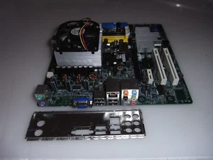 Asus Mainboard M2NS-NVM/S SI & AMD Sempron 3200+ CPU Sockel AM2 PC Platine - Bild 1 von 2