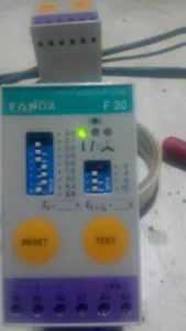 FANOX F20 Motor Protection Relay 8-20.7A - Picture 1 of 4