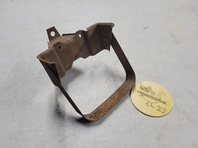 Soporte de botella de líquido para lavadora parabrisas camioneta Chevrolet GMC 62-69 Foto 1 de 4