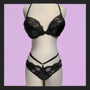 Victoria’s Secret Bombshell & Cheeky Leather Matching Set HTF - Picture 1 of 7