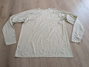 Lululemon Metal Vent Tech SS 2.0 White Opal / Lemon Chiffon Size XXL Men - Picture 1 of 11