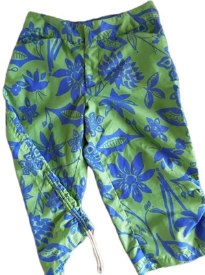 PANTALONES CAPRI ROYAL ROBBINS▪︎TALLA 10▪︎PÚRPURA/VERDE FLORAL▪︎POLI▪︎LADOS FRUNCIDOS▪︎¡USADOS EN EXCELENTE ESTADO! Foto 1 de 4