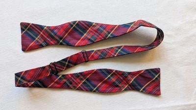 Pajarita Robert Talbott con tartán a cuadros rojo, verde y azul Foto 1 de 4