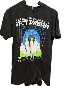 NCT DREAM SHOW OFFICIAL T-SHIRT Medium MARK JISUNG CHENLE JAEMIN JENO RENJUN - Picture 1 of 7
