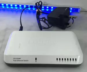 Edimax ES-3208P 8 Ports Fast Desktop Ethernet Switch White up to 200Mbps #75 - Picture 1 of 2