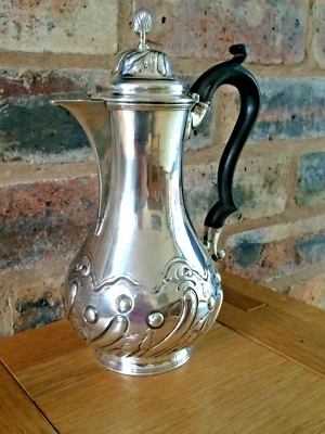 Antique Victorian 1886 Sterling Silver Floral Chocolate Pot Martin Hall & Co Ltd Foto 1 de 4