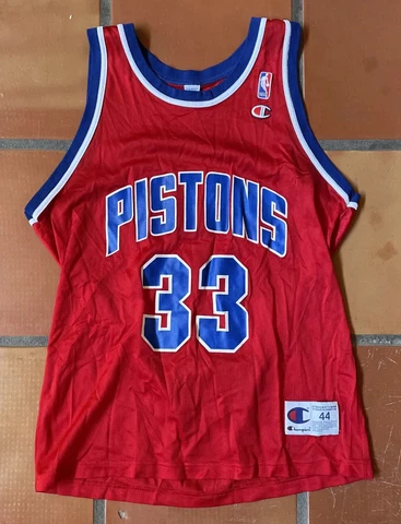 Vtg CHAMPION Mens 44 Red Large #33 Grant Hill Detroit Pistons Basketball Jersey Cover