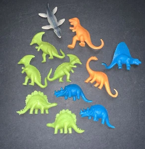 Vintage Miniature Dinosaurs Toys Set Of 11 Dino Figurines Plastic Colorful Kids - Picture 1 of 4