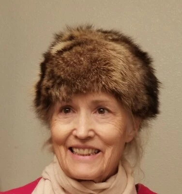 23" VINTAGE RACCOON FUR HAT preowned READ DESCRIPTION - Image 1 of 4