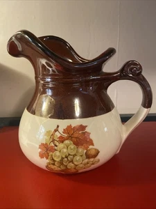 Vintage großer Mccoy Krug 7515 Keramik Trauben & Nüsse braun creme Made in USA - Bild 1 von 4