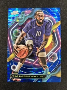 2023-24 Topps Chrome Cosmic #33 Tim Hardaway Jr. Blue Moon Refractor/99 - Imagen 1 de 2