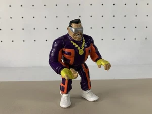 James Bond Vintage Retro Action Figure Odd Job Hasbro Titan 1990s - Picture 1 of 2