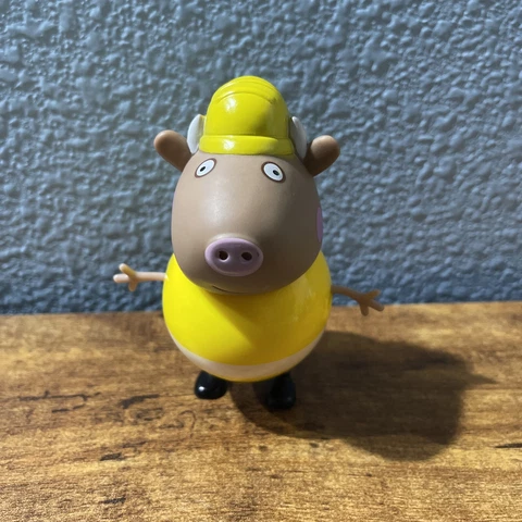 RARE OF THE RARE. Peppa Pig Mr. Bull. Lead Of the Construction Team Cover