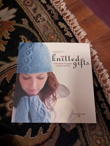 Knitted Gifts By Ann Budd Irrisitable Projects To Give And To Make  - Picture 1 of 2