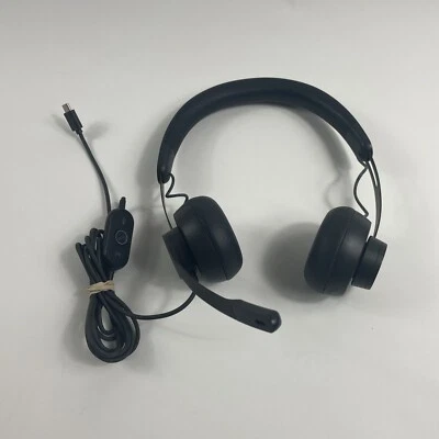 Logitech Logi Zone 750 Wired USB-C on Ear Headset (No Audio Output) - Image 1 of 4