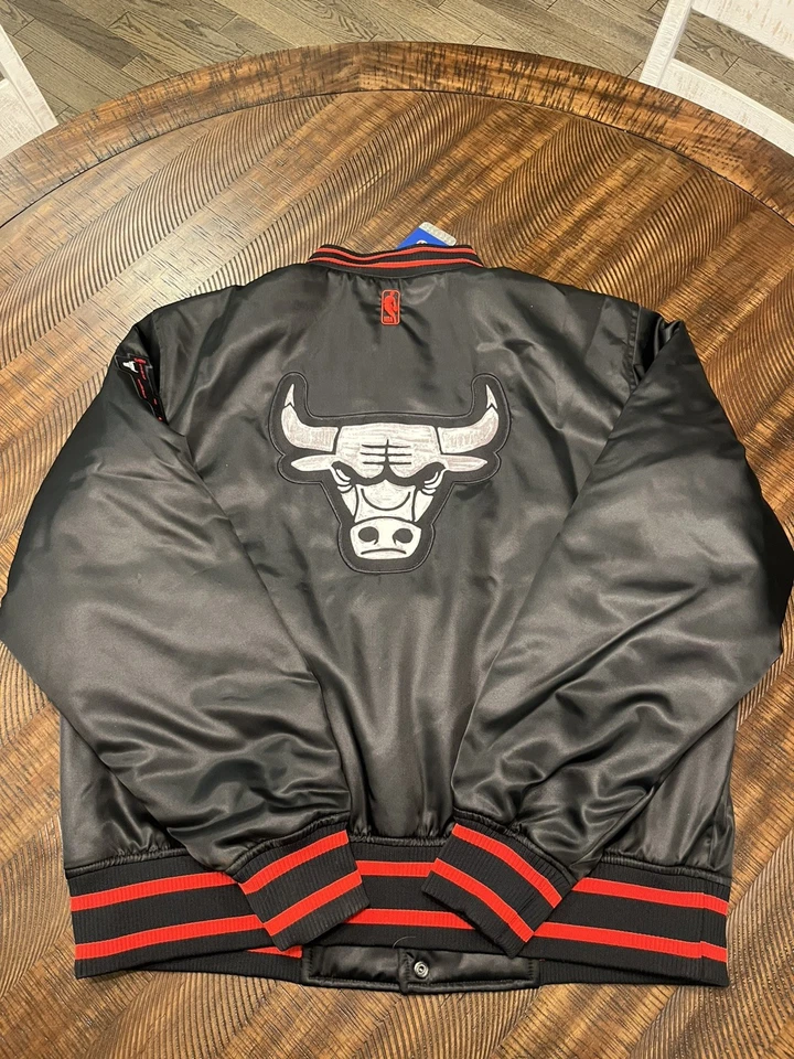 Chaqueta a presión Nike Chicago Bulls City Edition Courtside, talla grande nueva con etiquetas FB4510-010 Foto 1 de 4