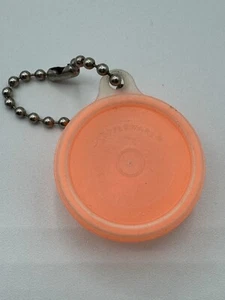 Vintage Tupperware Mini Wunderbare Schüssel mit Deckel und Schlüsselanhänger orange/klar Anhänger - Bild 1 von 5