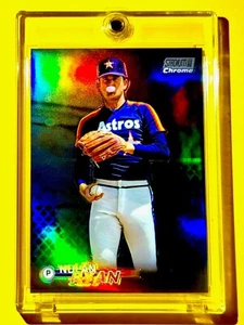 Nolan Ryan RARE STADIUM CLUB CHROME REFRACTOR SHORT PRINT HOF INVESTMENT CARD - Picture 1 of 6