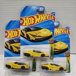 Hot Wheels 2026 Case A Lamborghini Centenario Roadster '16 / 3 Pack Yellow Lambo - Picture 1 of 11