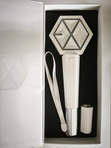 EXO OFFICIAL LIGHT STICK MODEL SME-ELS16W WITH BOX PHTOT AND CARD TEST WORKING - Picture 1 of 9
