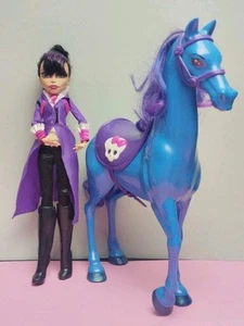 Monster High Madame Santête Headless Headmistress Bloodgood And Nightmare 2012 - Bild 1 von 8