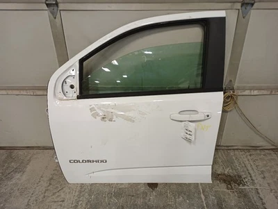 Front Driver Left Door from 2018 Chevrolet Colorado 11414746 Foto 1 de 4