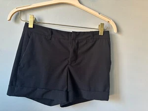 Zara Basic Womens Size XS Black Butt Front Zipper Cuffed Shorts w/Side Pockets - Picture 1 of 13